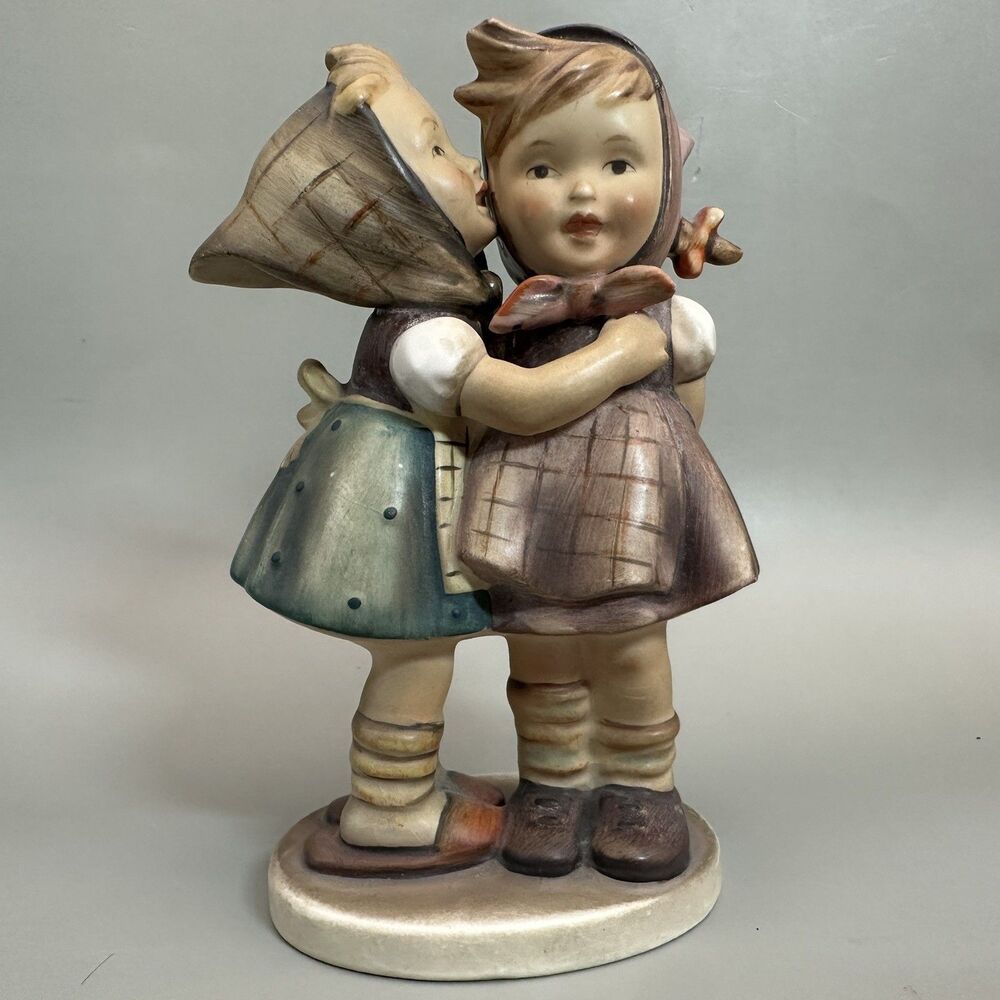 Vintage Hummel Telling Her Secret #196/0 TMK2 Full Bee Goebel Best Friends 5.25”